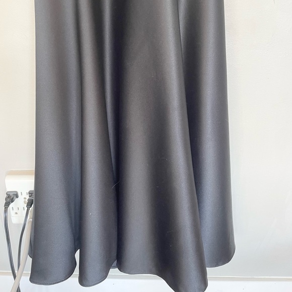 Black Sleeveless Satin Evening Gown size 4 - Picture 5 of 10